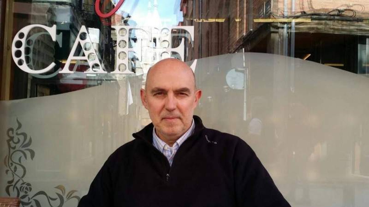 El historiador Juan Salvador Chico ha impartido clase en varios centros de la provincia. DL