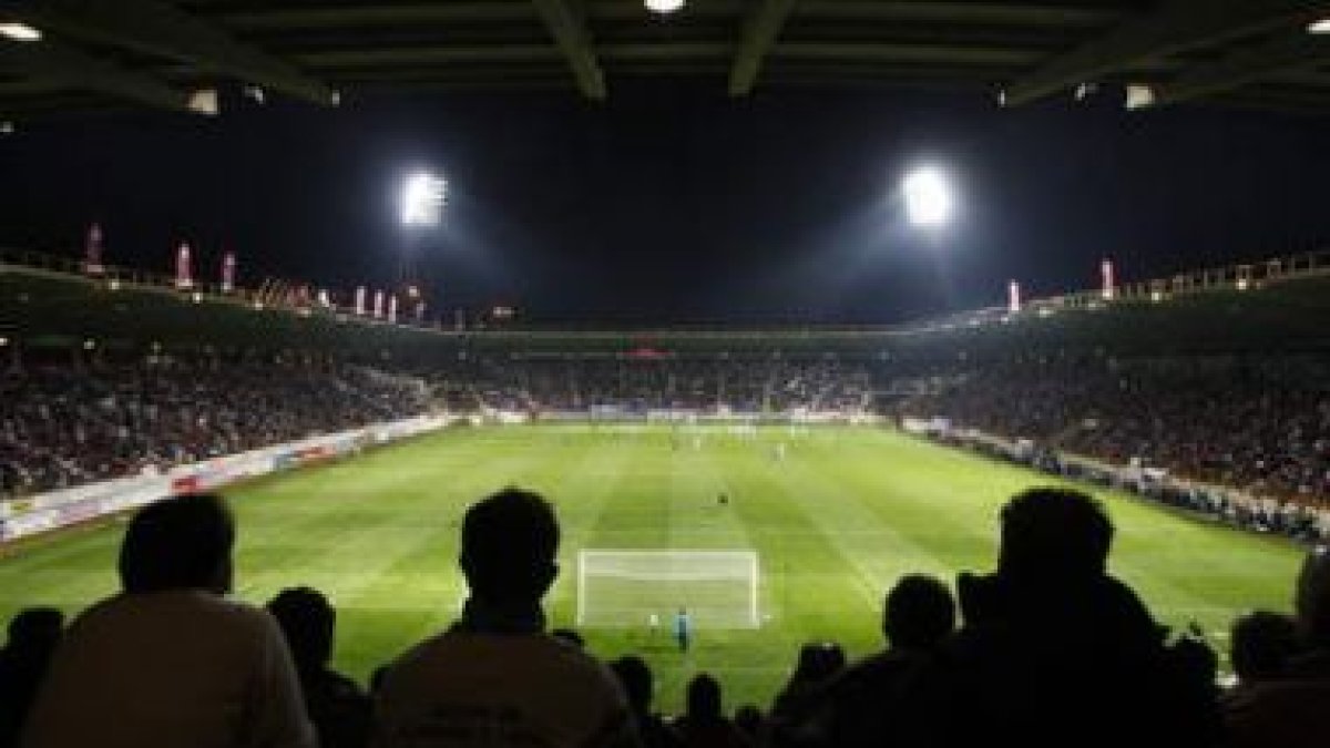 Las instalaciones deportivas gustan al grupo empresarial que se interesa por la Cultural.