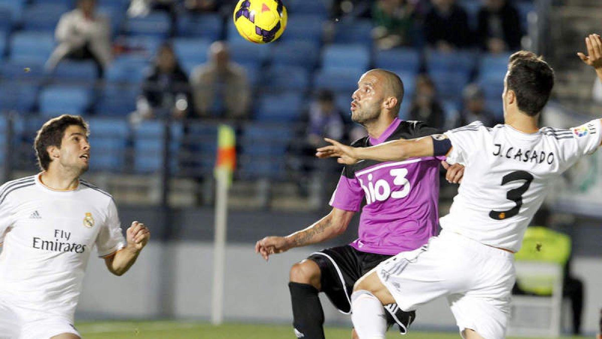 Aunque no fue uno de sus mejores partidos, Yuri apareció en el momento clave para forzar un penalti y luego transformarlo, logrando así el empate para la Ponferradina ante el Castilla.