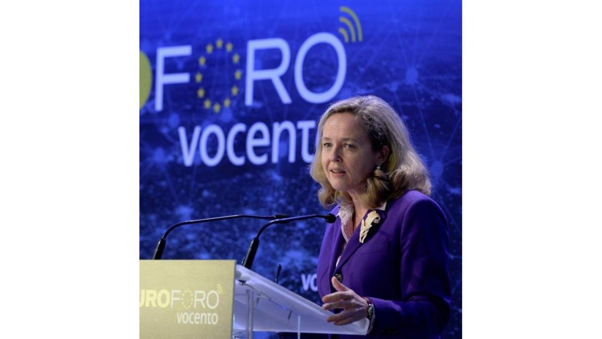 La vicepresidenta Nadia Calviño, en un foro económico. VÍCTOR LERENA