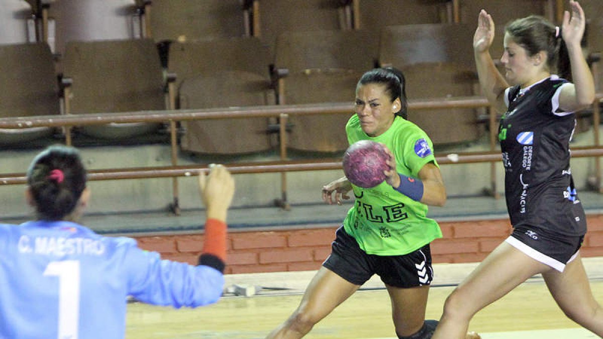Raquel Caño, jugadora de referencia en Carobels ULE Cleba.