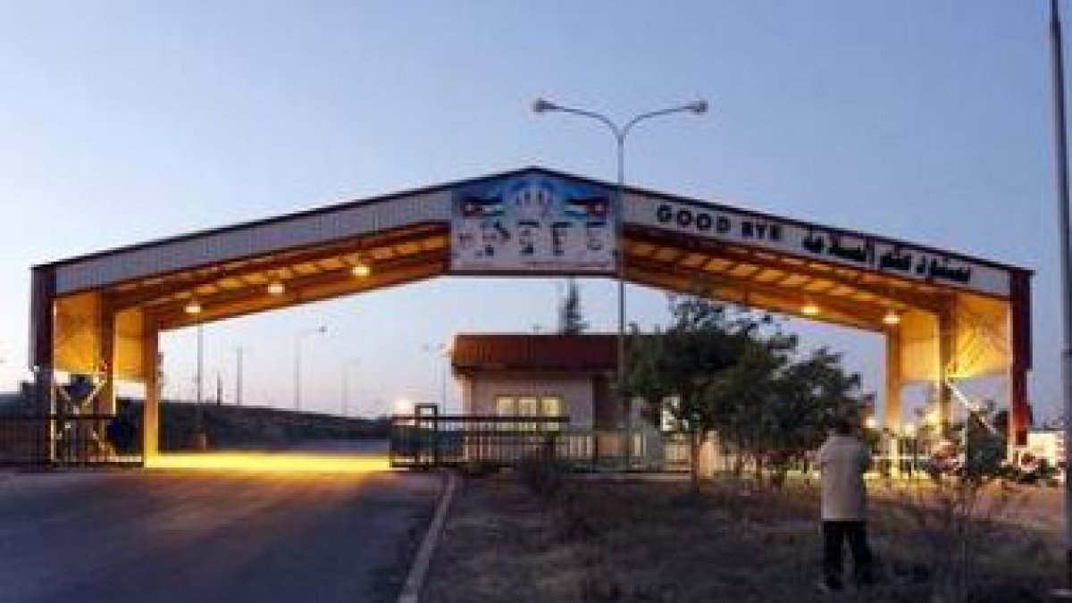 Jordania y Siria ofrecen versiones distintas sobre el posible cierre de la frontera.
