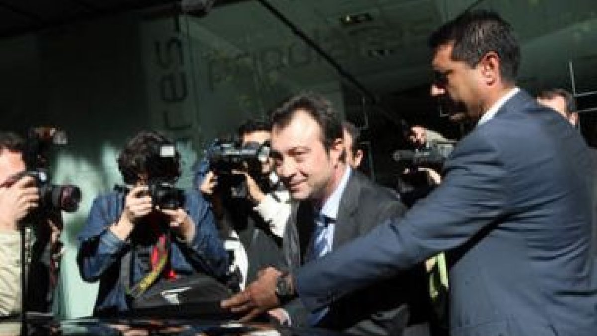 Cobo, tras comparecer ante el comité de Derechos y Garantías del PP.