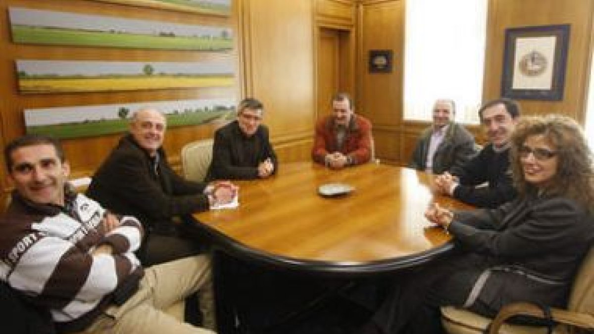 Pedro García, Gregorio Chamorro, Francisco Fernández, Gerardo Rodríguez, Belarmino López, Juan Simón