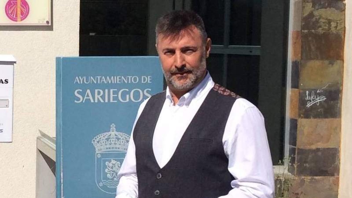 Juan Llamazares, alcalde de Sariegos, en una imagen de archivo. DL