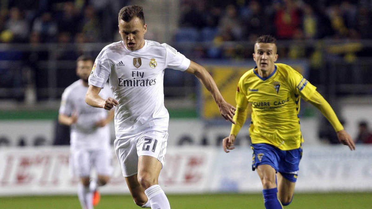 Cheryshev, durante el partido de Copa frente al Cádiz.