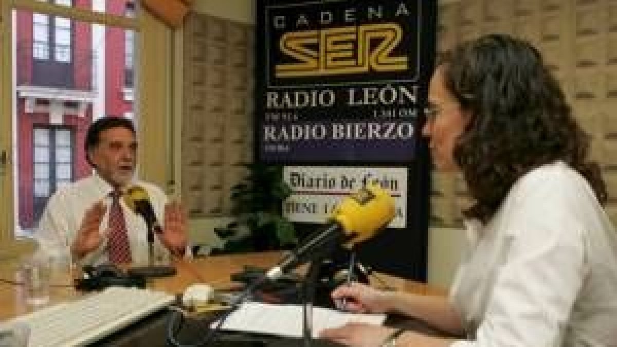 El delegado del Gobierno en Castilla y León, Miguel Alejo, durante la entrevista