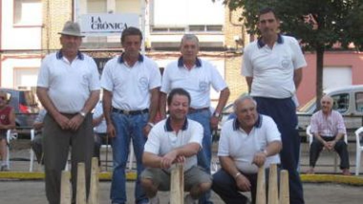 El Club San Francisco se proclamó campeón en la Liga Nacional de Bolo Leonés.