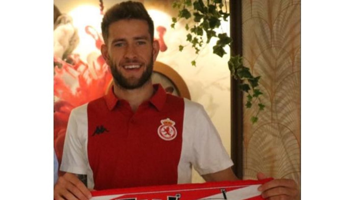 El futbolista de banda Nahuel Arroyo. M. PÉREZ