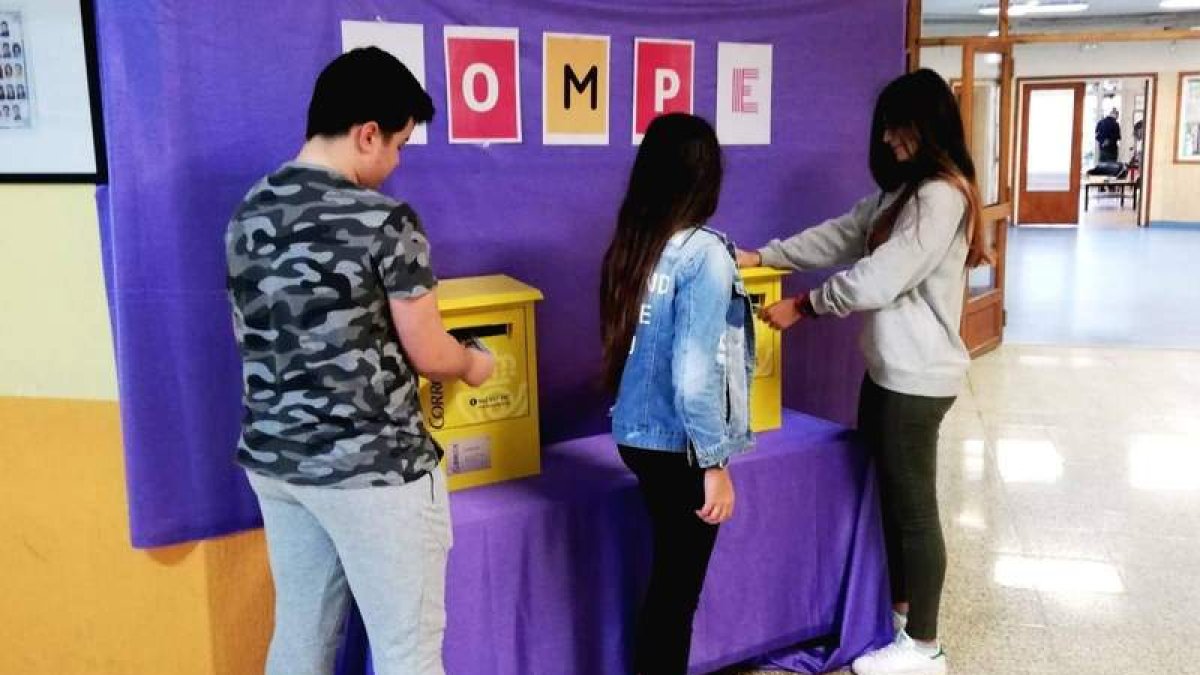 Los buzones de Correos instalados para la campaña. DL