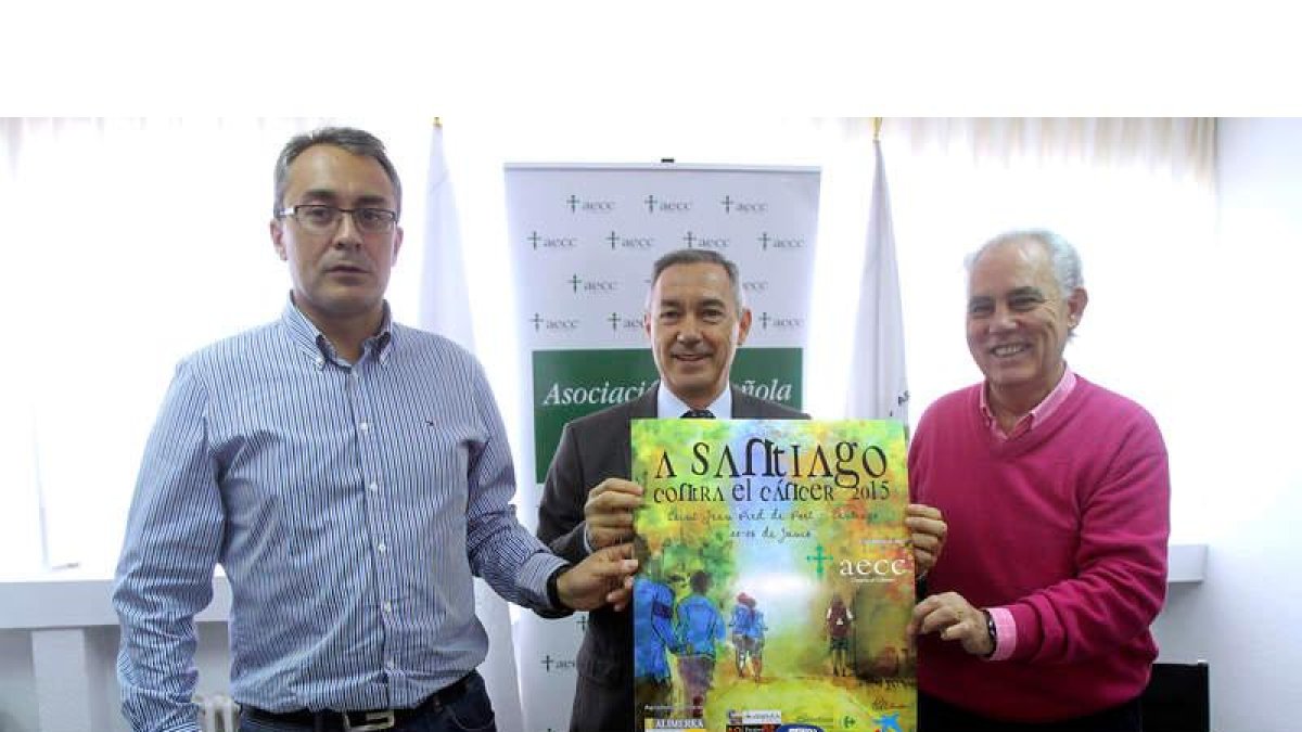 La carrera contra el cáncer se presentó ayer con el reto de superar los 24.000 euros.