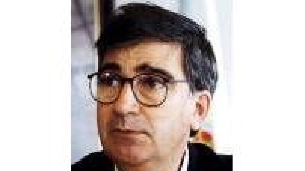 Ernest Lluch apostó por la vía del diálogo