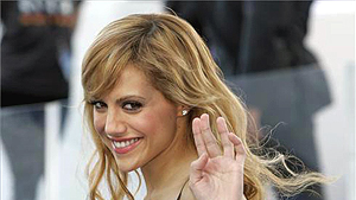Brittany Murphy llega al estreno de la película 'Happy Feet' en diciembre del 2006.