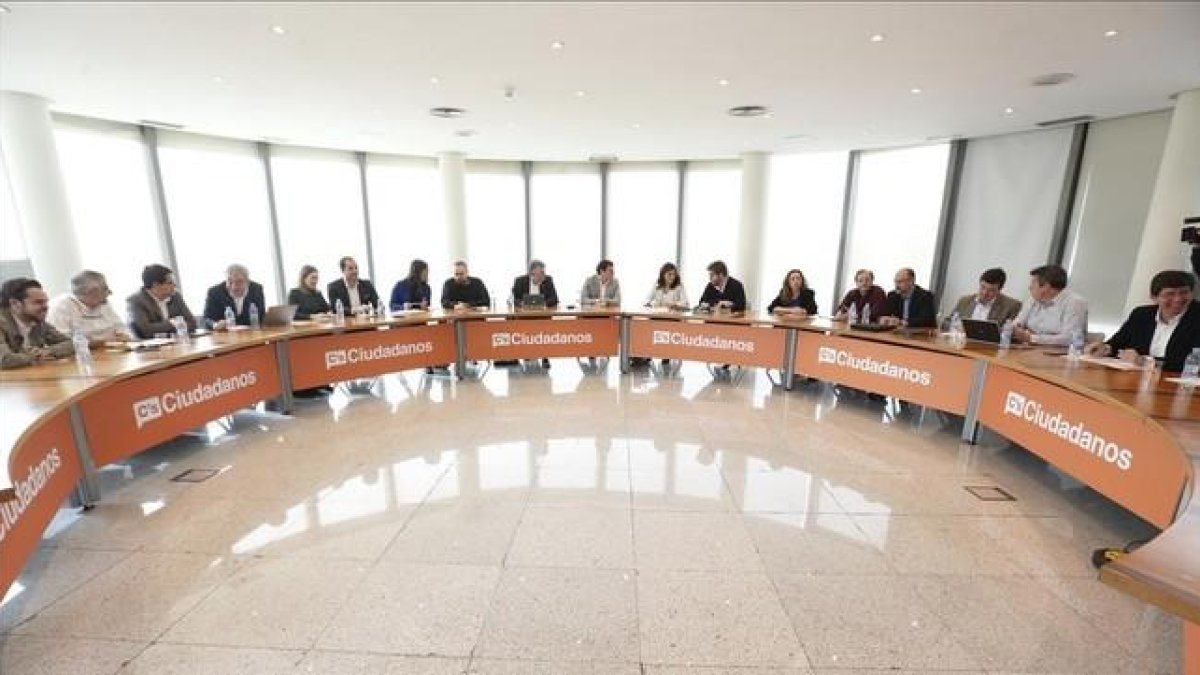 El presidente de Ciudadanos, Albert Rivera, preside la reunión de su Ejecutiva este domingo en Madrid.