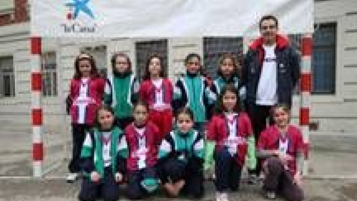 Formación del Marista San José que milita en la categoría benjamín