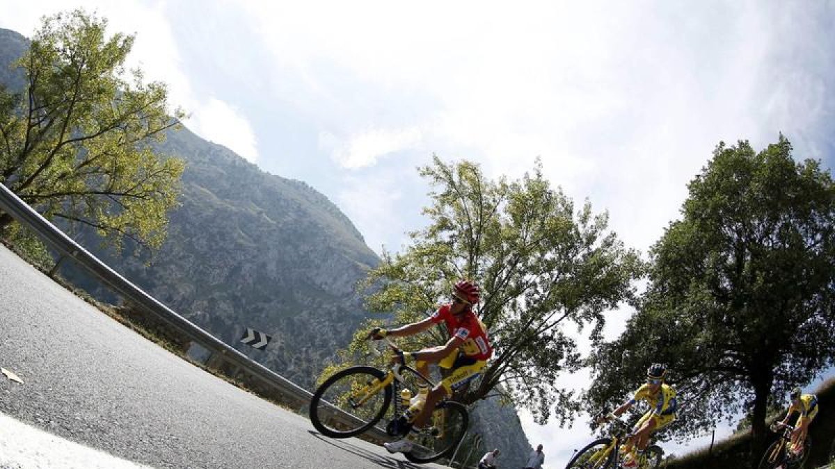 Subida de Alberto Contador a la Camperona en la Vuelta el año pasado