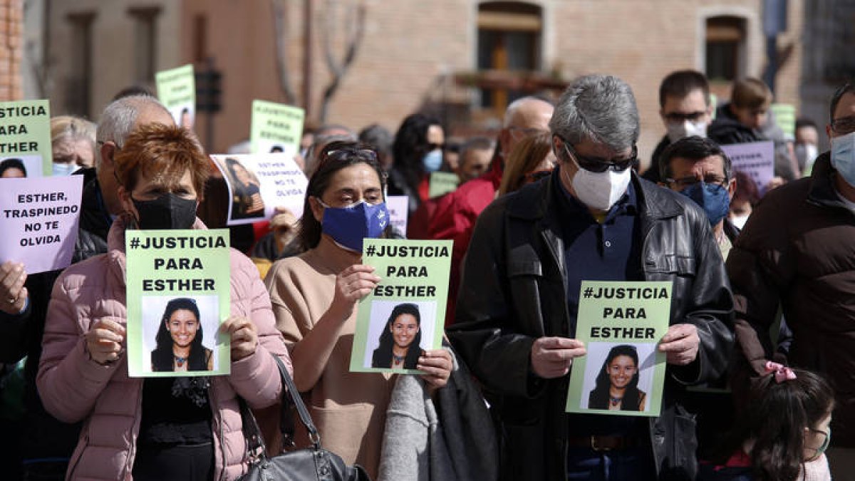 Concentración con el lema