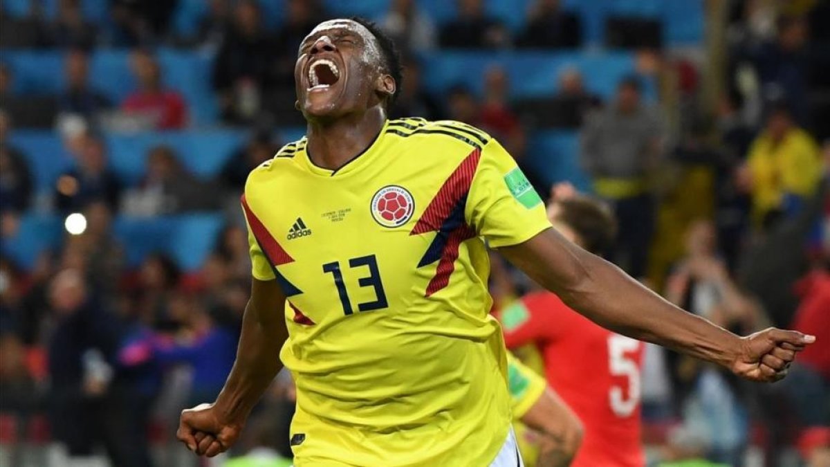 Mina celebra su gol a Inglaterra