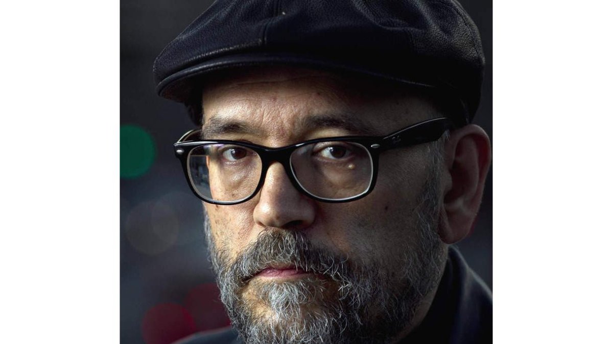 El escritor, periodista, crítico y profesor Marcos Ordóñez