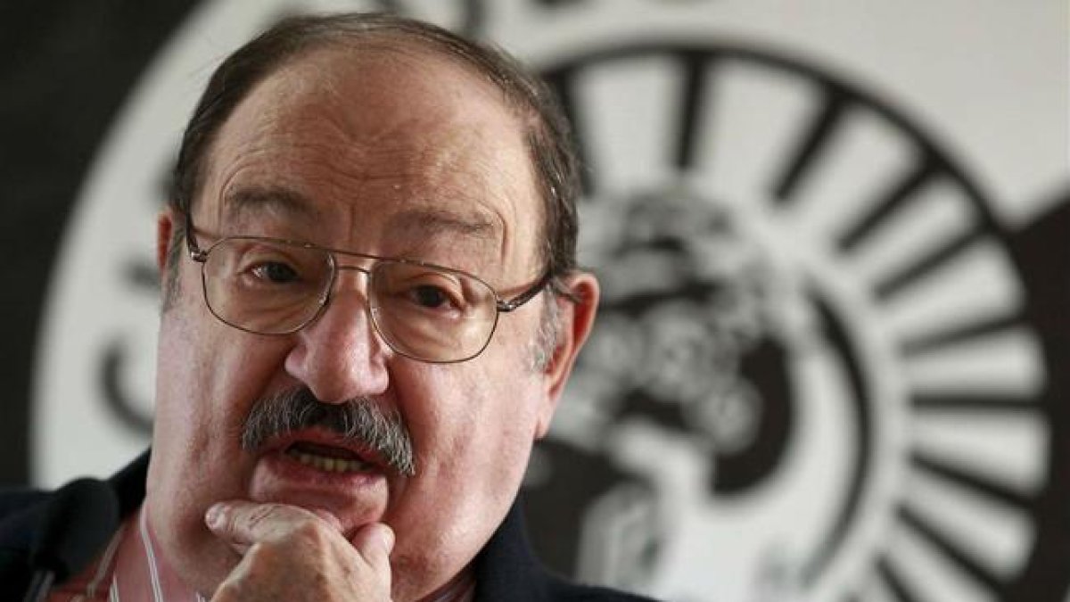 Umberto Eco, durante la presentación de su obra 'El cementerio de Praga' en Madrid en el 2010