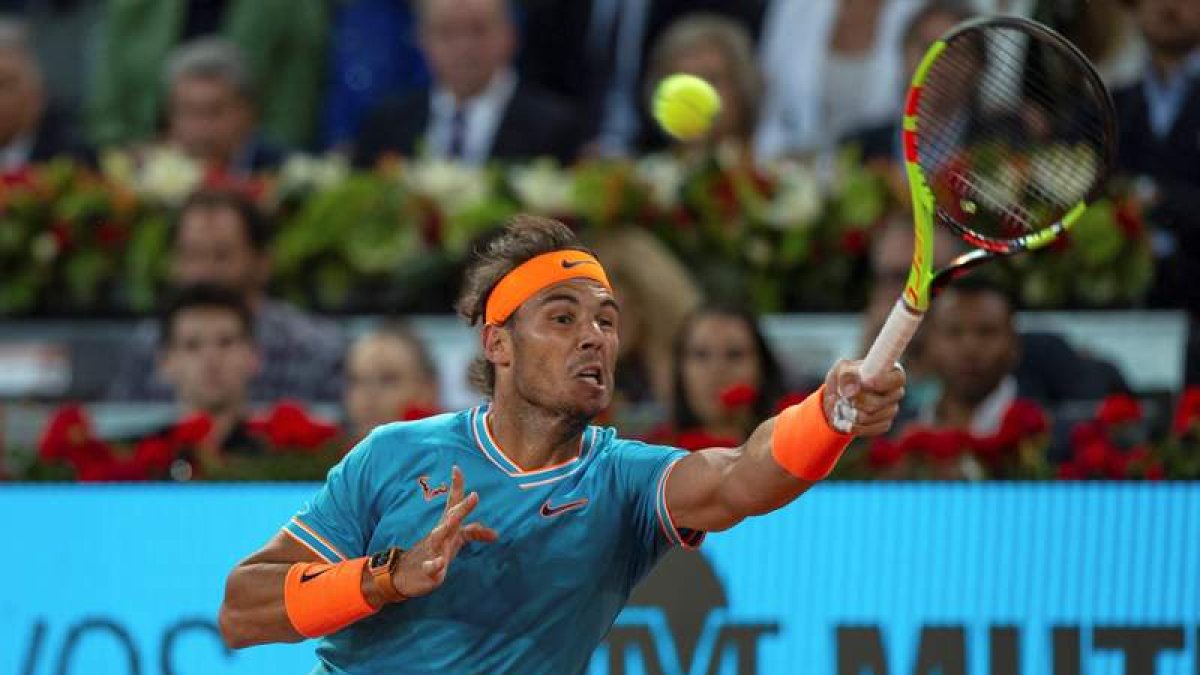 Rafa Nadal no pudo superar al tenista griego en las semifinales. RODRIGO JIMÉNEZ