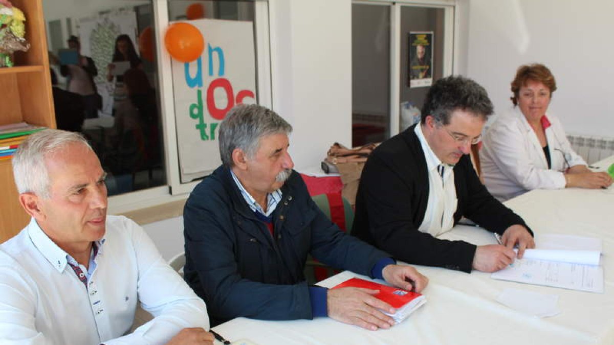 Firma de las últimas actuaciones en el centro. A.V.