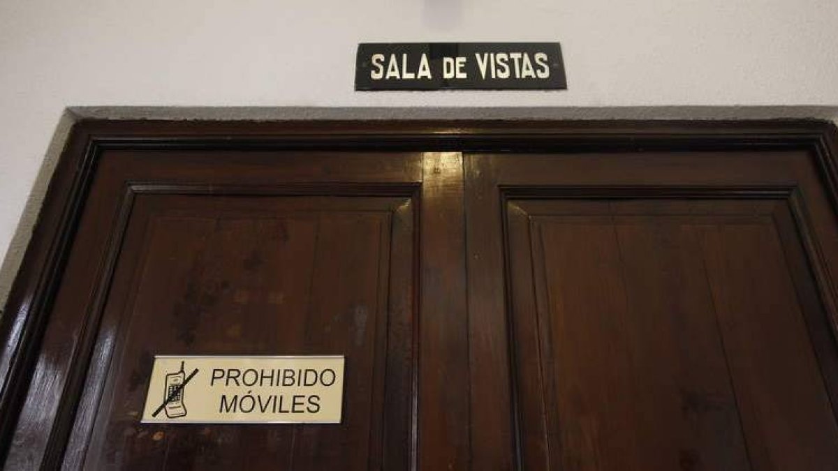 La vista oral se celebró a puerta cerrada en la Audiencia Provincial de León.