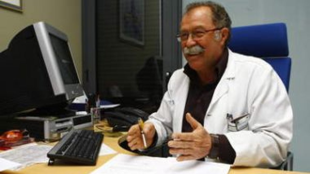 Ángel Castrillo, supervisor del servicio.