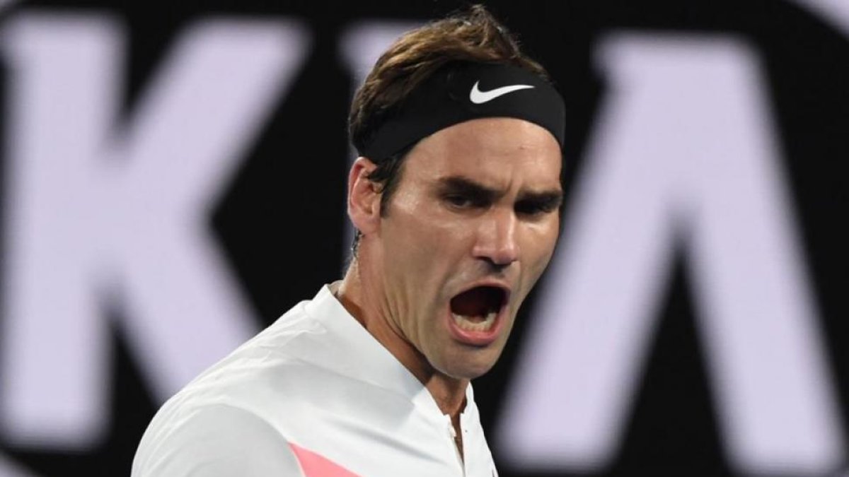 Roger Federer celebra un punto en el partido de este domingo ante Cilic.