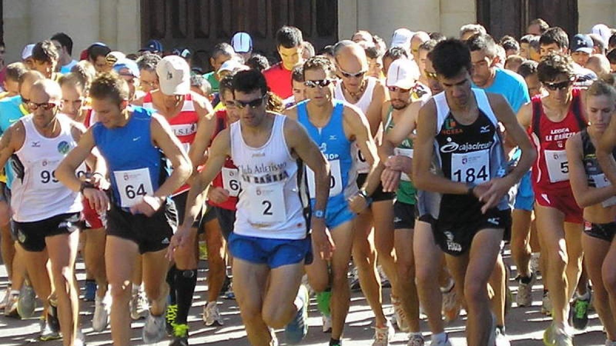 La carrera se caracterizó por el éxito de participación.