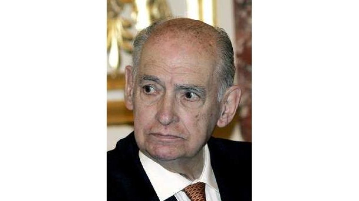 Antonio Fontán.