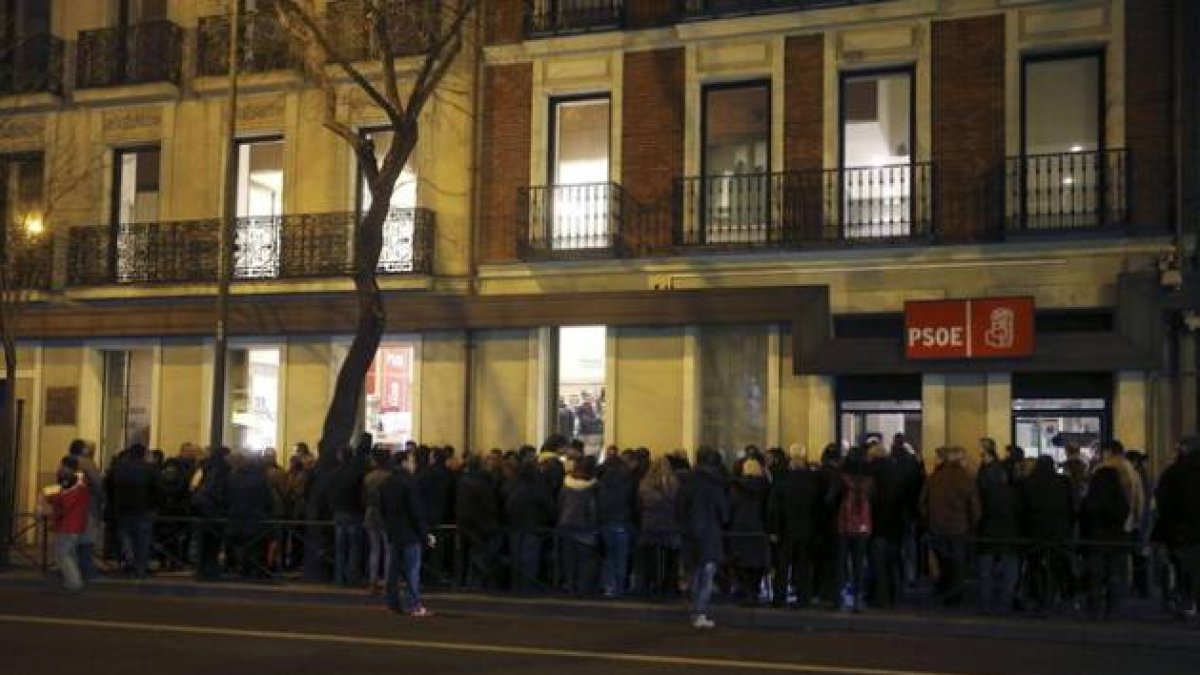 Protesta en la calle de Ferraz.