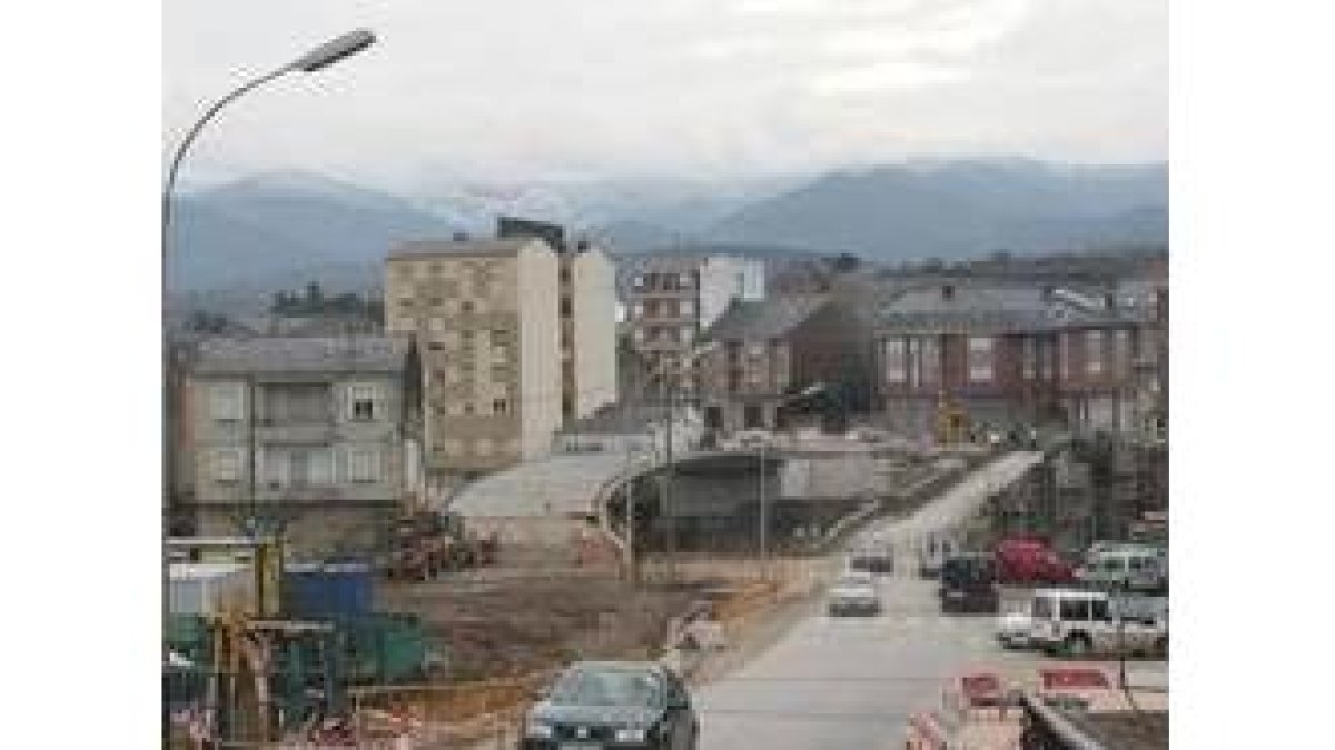 Está previsto que el lunes se cierre el puente al paso del tráfico