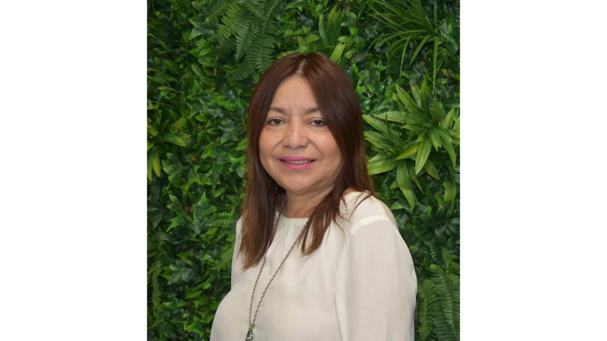 La escritora ecuatoriana Elizabeth Quila es la autora de esta reivindicación de la homosexualidad