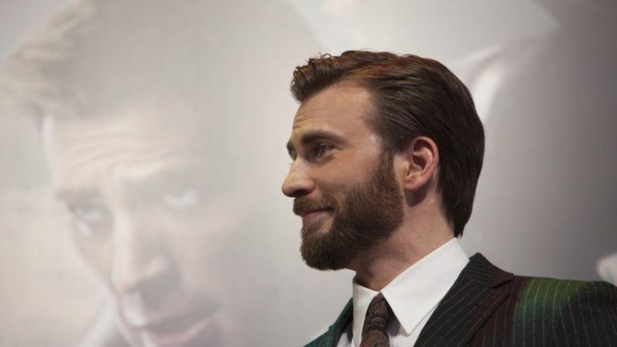 Evans se ha convertido en una estrella mundial gracias a su papel de Capitán América en el universo cinematográfico de Marvel.
