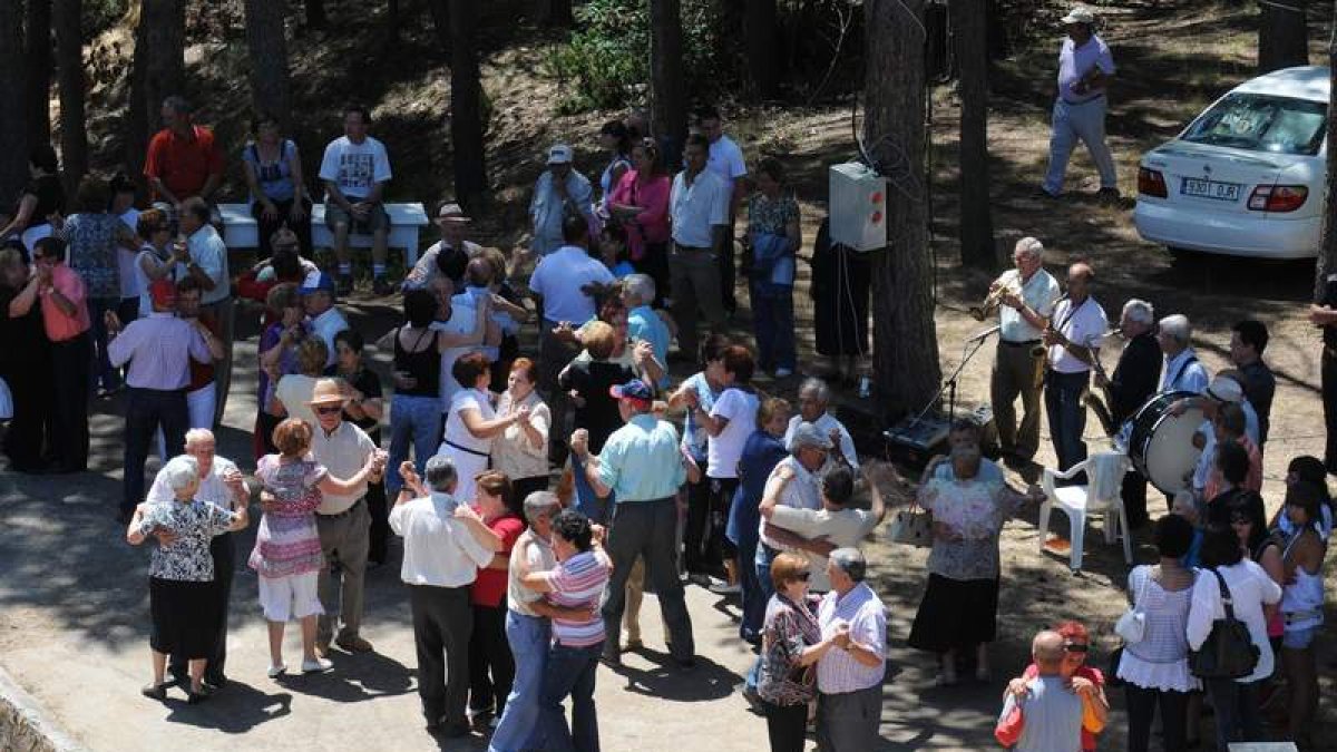 La fiesta se celebrará a orillas del pantano de Villameca desde el domingo a las 16.00. J. QUINTANA