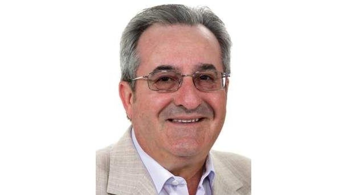 Rafael Paz.
