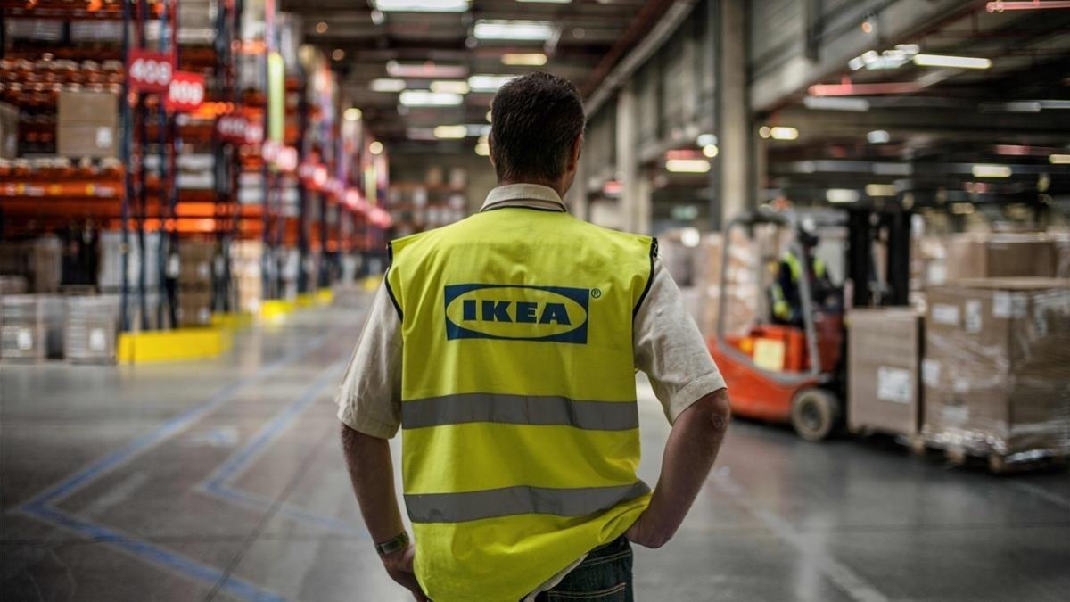 Almacen de Ikea en Francia