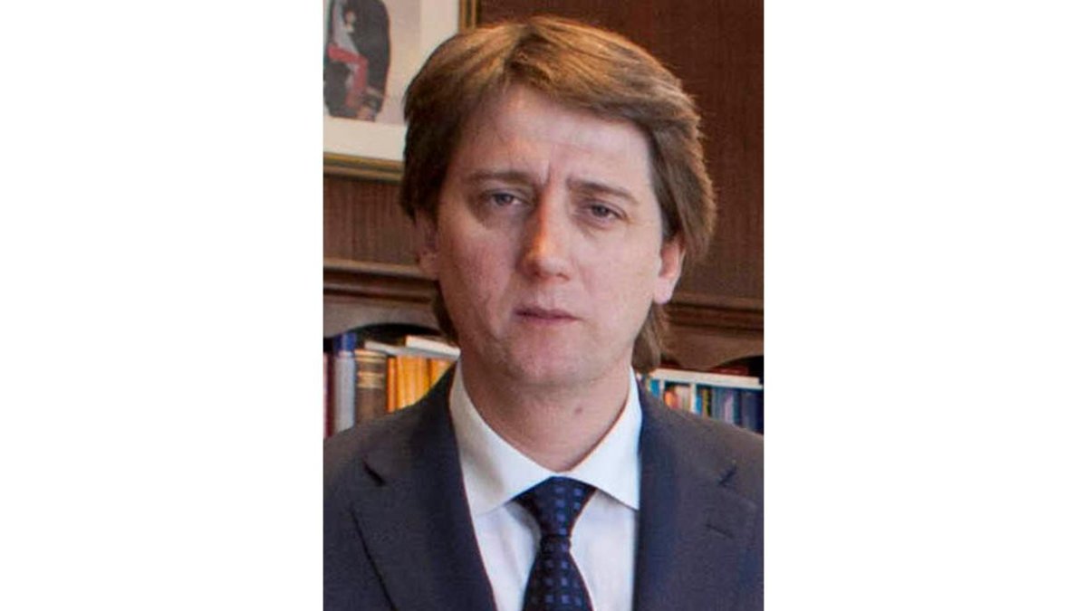 Carlos Martínez.
