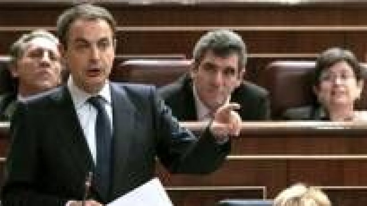 El presidente del Gobierno, ayer durante su intervención en el Congreso