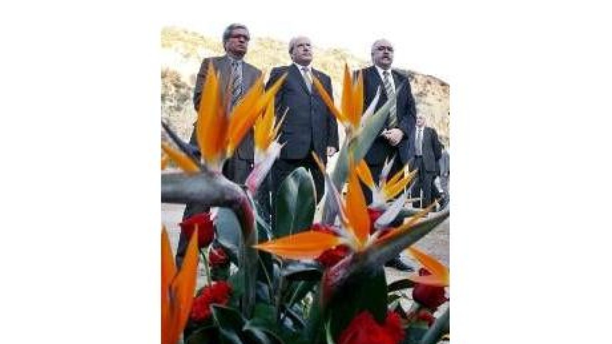 El PP no asistió a la ofrenda floral en la tumba a Lluís Companys