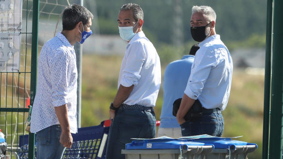 Pablo Lago ya ejerce como segundo entrenador de la Ponferradina. L. DE LA MATA