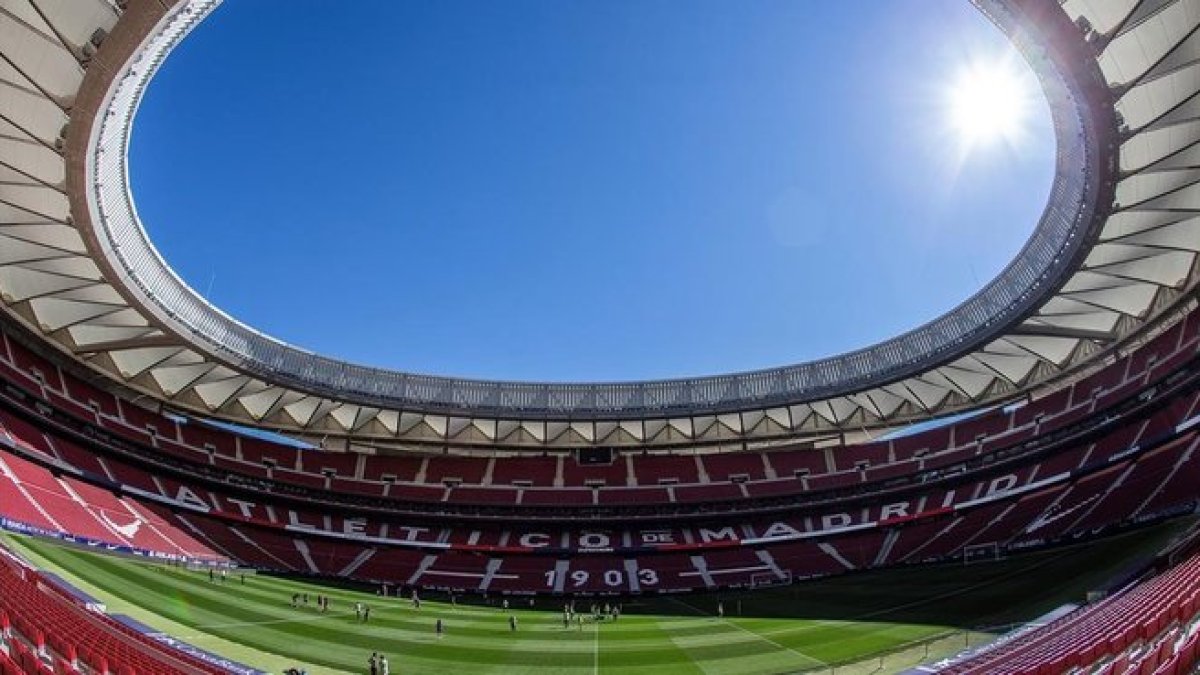 El Wanda Metropolitano sería una de las sedes que la Superliga Argentina quiere para la final de la Recopa