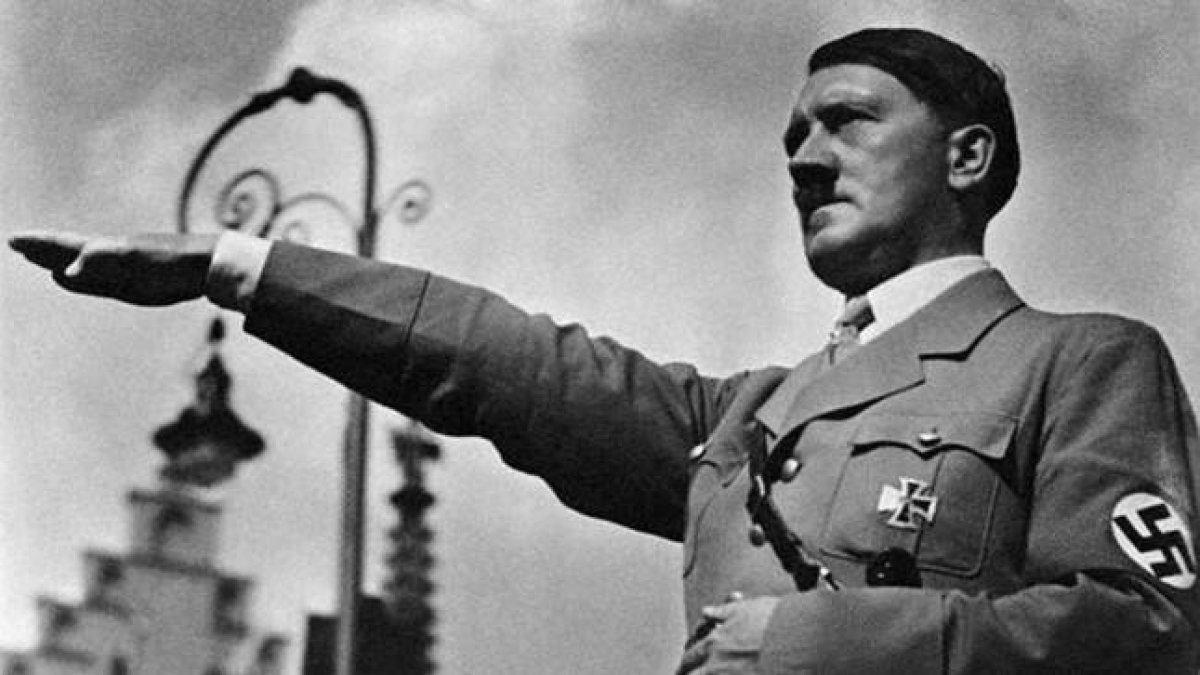 El líder del Partido Nazi alemán y canciller del Tercer Reich Adolf Hitler.