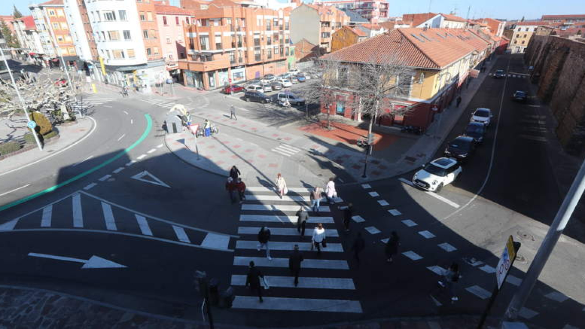 Plaza del Espolón. RAMIRO