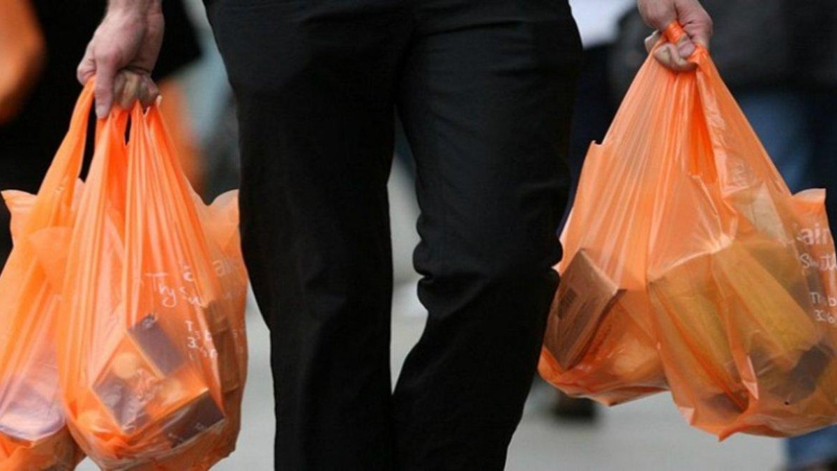 En agosto de este año, Uruguay promulgó la ley sobre el uso sustentable de bolsas plásticas. /
