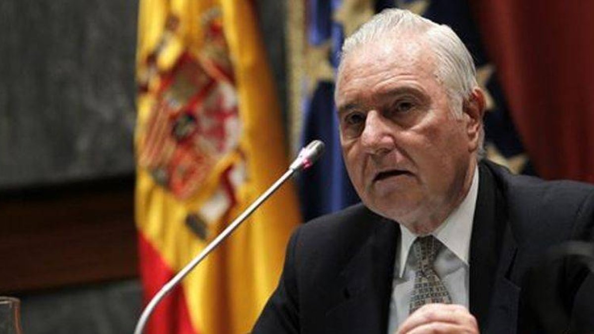 La Fiscalía se opondrá a la querella contra Carlos Dívar porque no ve delito