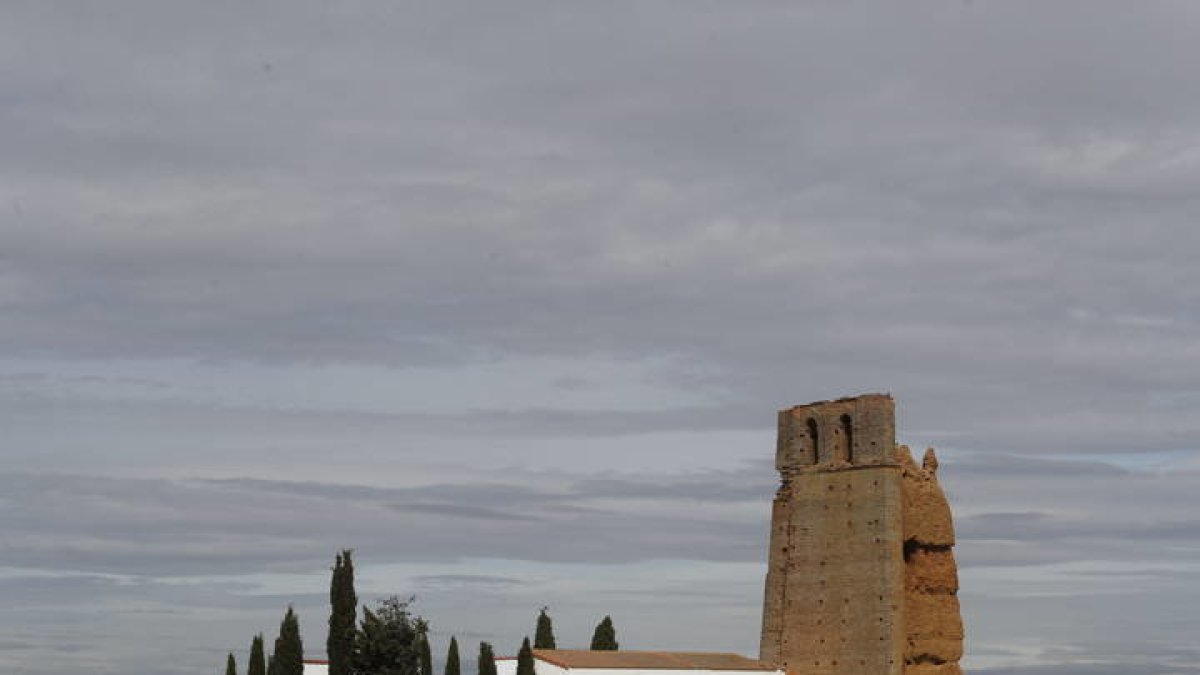 y02y18144_18333500_med