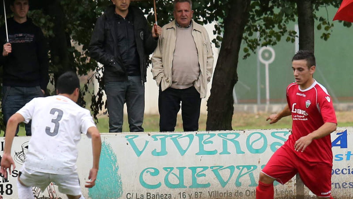 El Veguellina cortó la racha de victorias del Zamora B