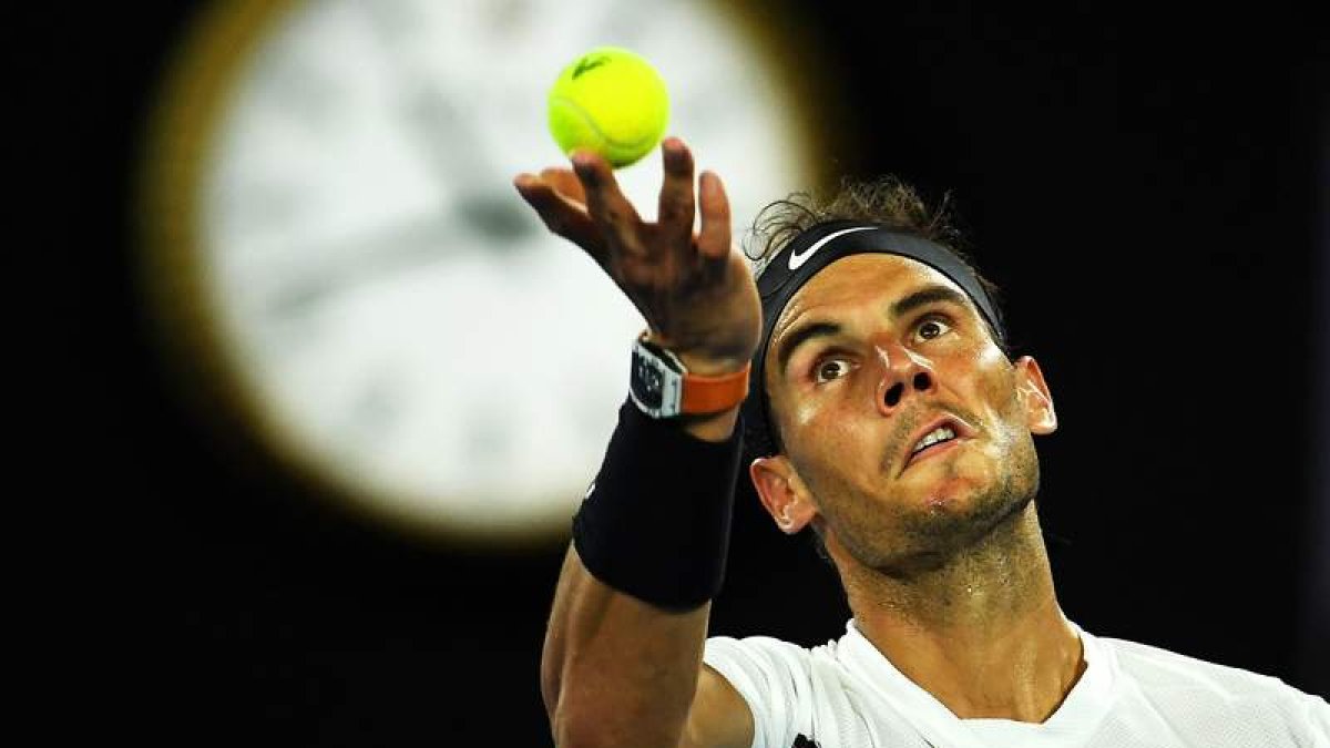 Rafa Nadal no tiene tiempo material de recuperarse del desgaste sufrido en Melbourne. TRACEY NEARMY